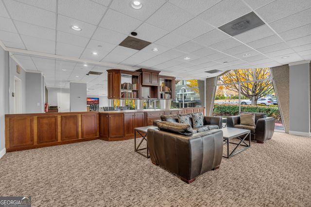 2479 Peachtree Road NE APT 506, Atlanta, GA 30305