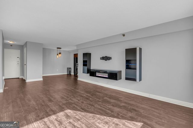 2479 Peachtree Road NE APT 506, Atlanta, GA 30305