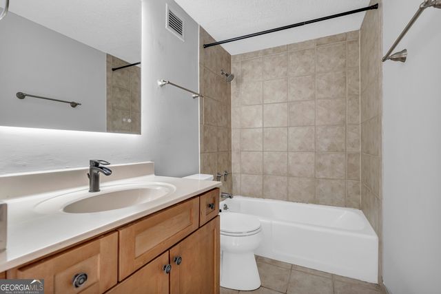 2479 Peachtree Road NE APT 506, Atlanta, GA 30305