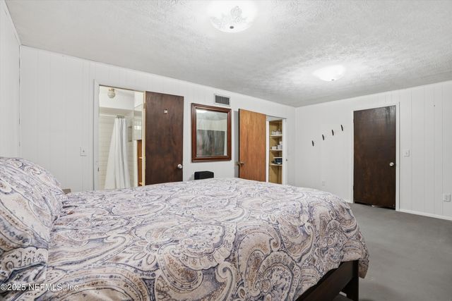 11558 RAFT Road, Jacksonville, FL 32218