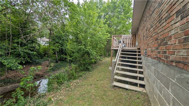 3143 N Old Missouri Road, Fayetteville, AR 72703
