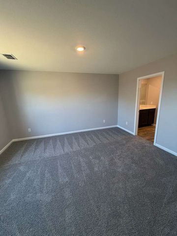 8008 RAVALLI, Ponder, TX 76259