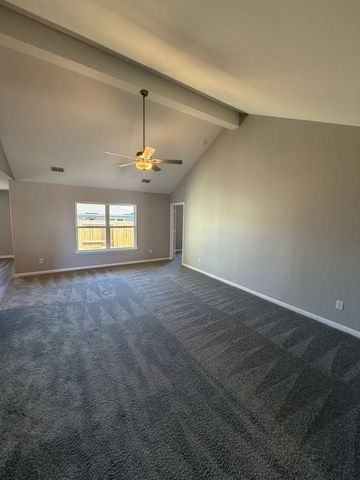 8008 RAVALLI, Ponder, TX 76259