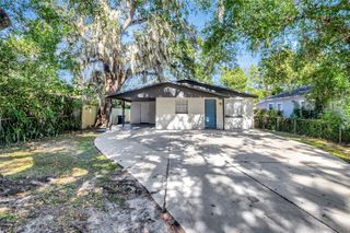 1714 E MAPLE AVENUE, Tampa, FL 33604