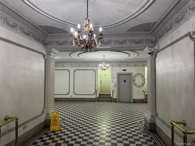 2156 Cruger Avenue 3L, Bronx, NY 10462