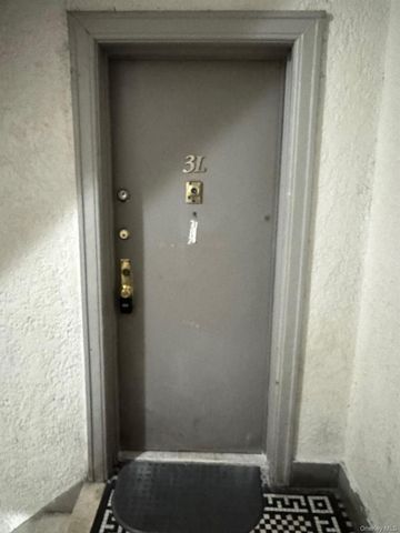 2156 Cruger Avenue 3L, Bronx, NY 10462