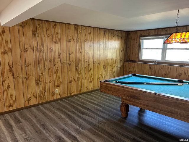 744 CARDINAL Road, Carbondale, IL 62901