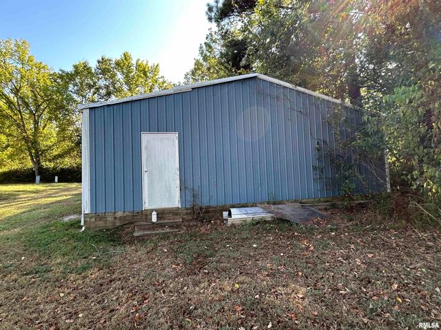 744 CARDINAL Road, Carbondale, IL 62901