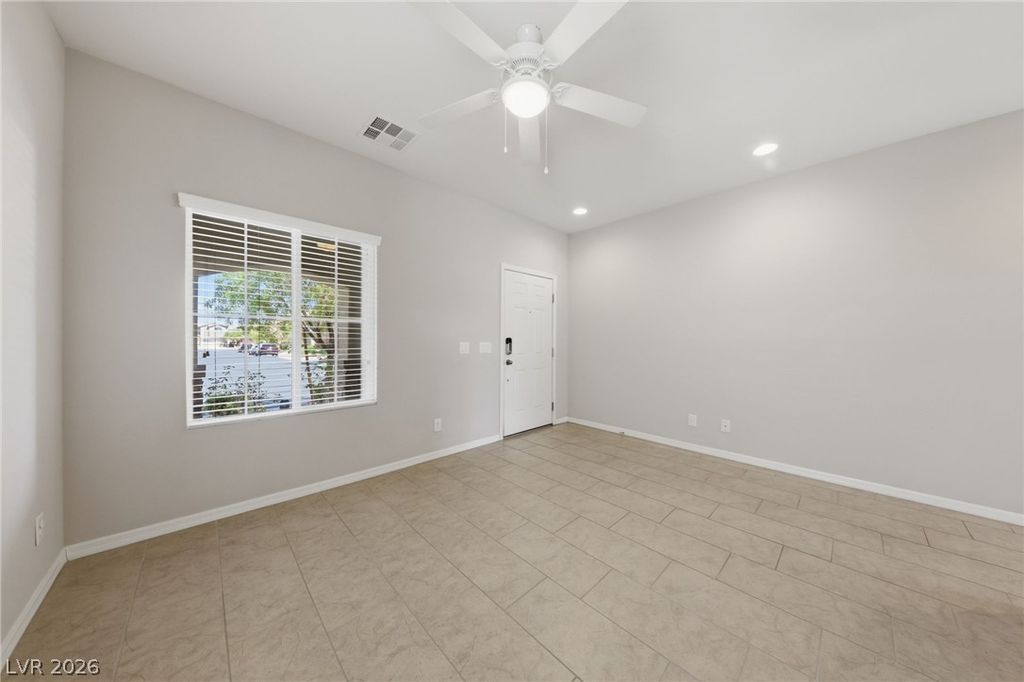6451 Terra Miranda Avenue, Las Vegas, NV 89118 — photo 4