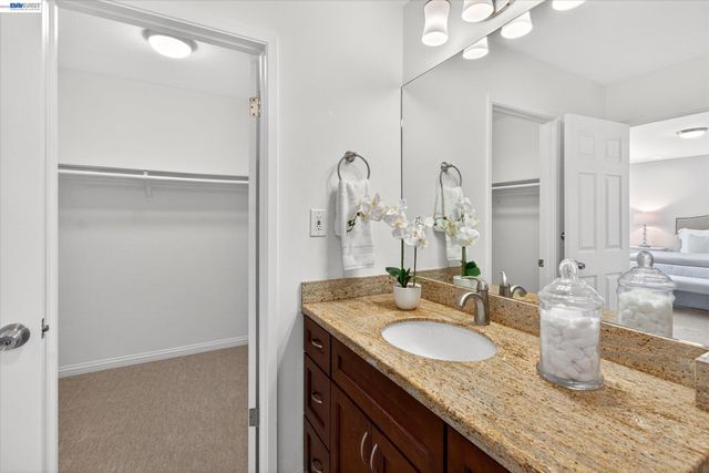 811 Seville Pl, Fremont, CA 94539