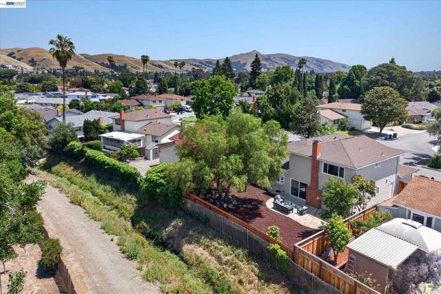 811 Seville Pl, Fremont, CA 94539