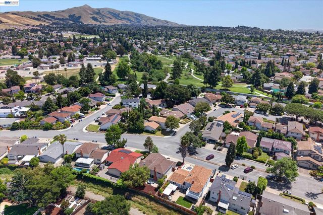 811 Seville Pl, Fremont, CA 94539