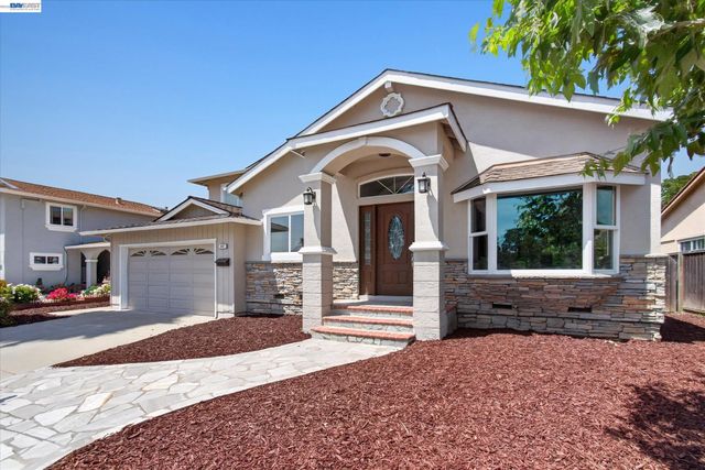 811 Seville Pl, Fremont, CA 94539