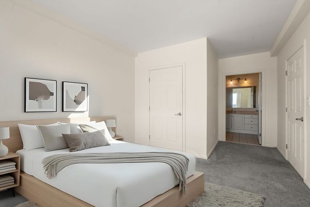 1 Cityview Ln 707, Quincy, MA 02169