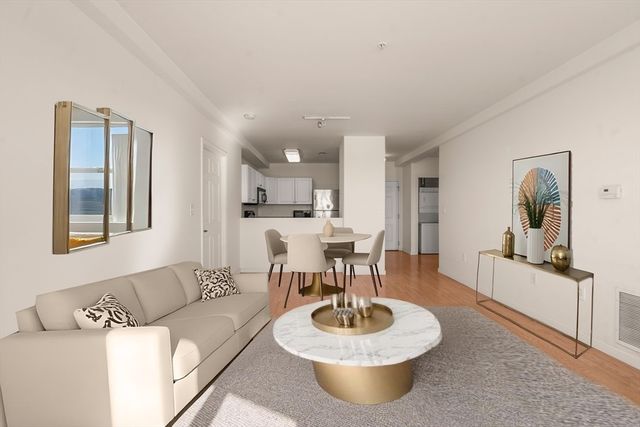 1 Cityview Ln 707, Quincy, MA 02169