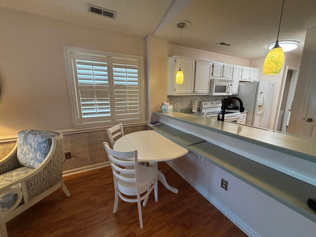 207 Landing Rd Apt I, North Myrtle Beach, SC 29582 — photo 4
