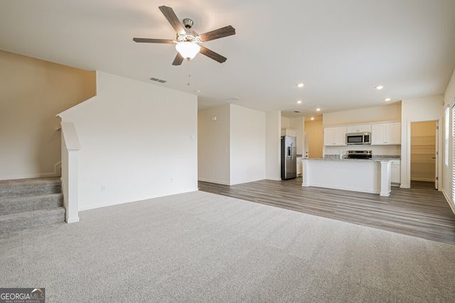 208 Long Drive, Bethlehem, GA 30620