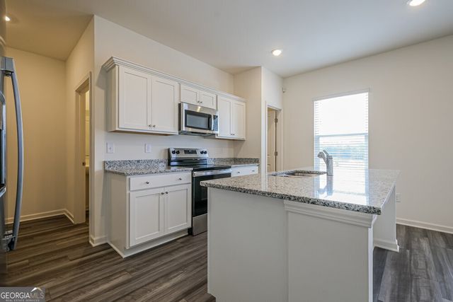 208 Long Drive, Bethlehem, GA 30620