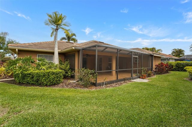 6600 DEERING CIRCLE, Sarasota, FL 34240