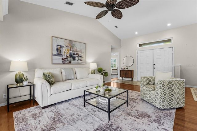 6600 DEERING CIRCLE, Sarasota, FL 34240