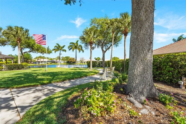 6600 DEERING CIRCLE, Sarasota, FL 34240