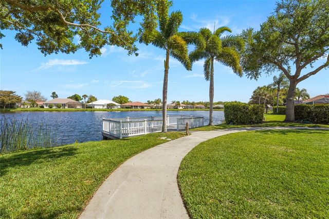 6600 DEERING CIRCLE, Sarasota, FL 34240