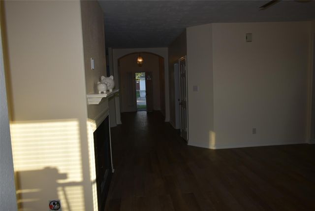 16630 Great Oaks Glen Drive, Houston, TX 77083