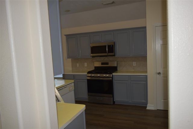 16630 Great Oaks Glen Drive, Houston, TX 77083