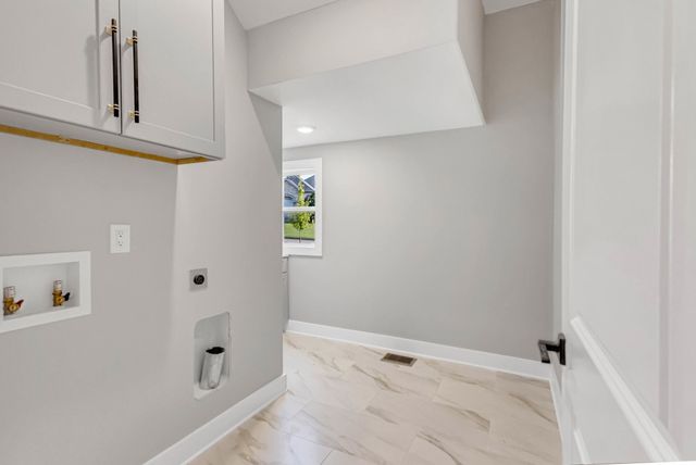 2205 Kayla Dr, Goodlettsville, TN 37072