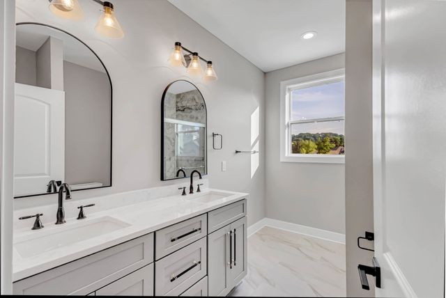 2205 Kayla Dr, Goodlettsville, TN 37072