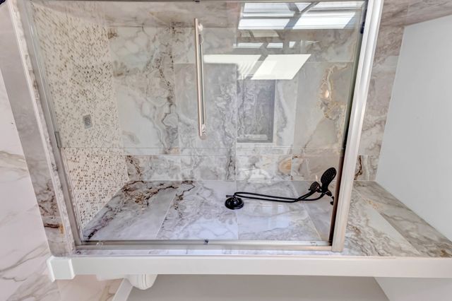 2205 Kayla Dr, Goodlettsville, TN 37072