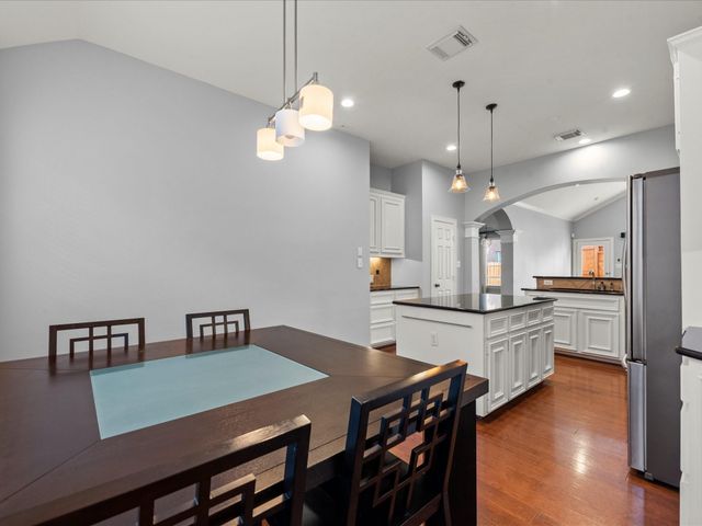 1274 Seamist Drive, Houston, TX 77008