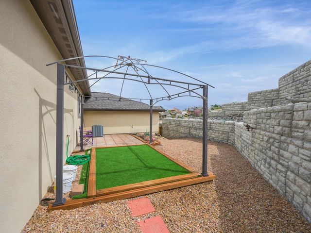 213 Hideaway Lane, Grand Junction, CO 81503