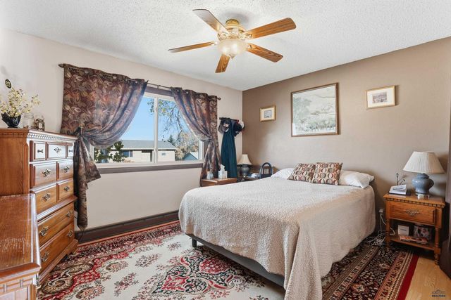 1930 GALAXY DR, Rapid City, SD 57701