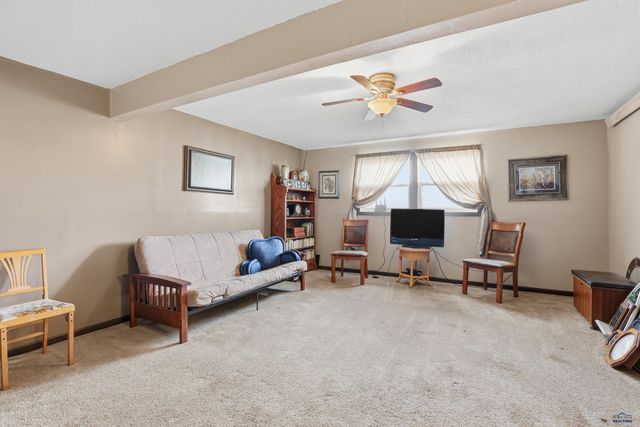 1930 GALAXY DR, Rapid City, SD 57701