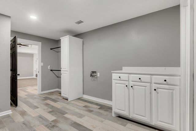 1527 NW 9th St, Andrews, TX 79714