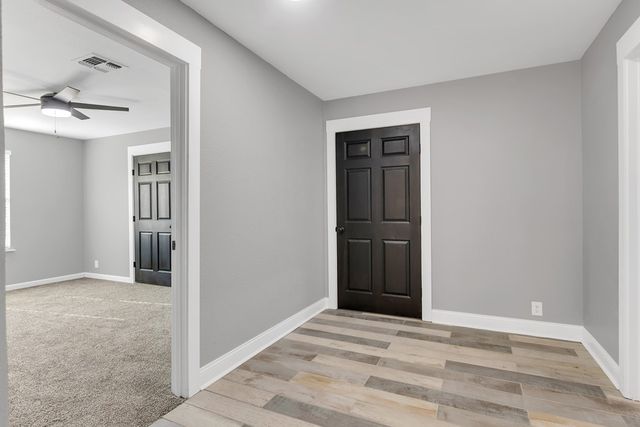 1527 NW 9th St, Andrews, TX 79714