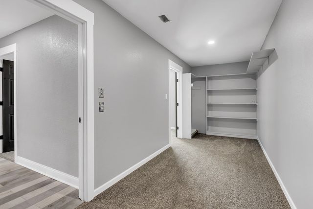 1527 NW 9th St, Andrews, TX 79714