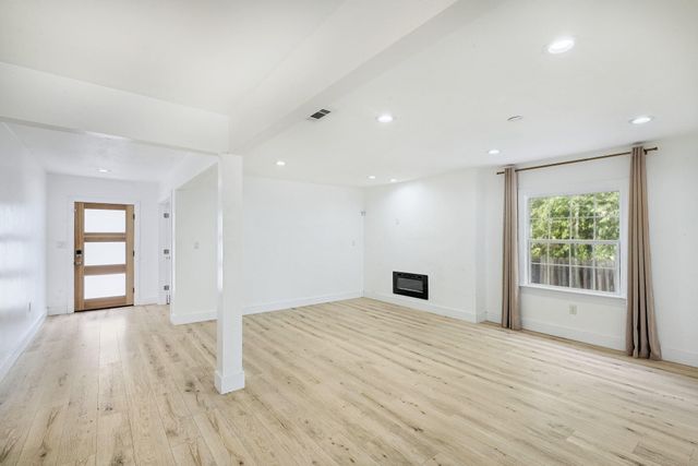 1804 NORTHWOOD RD, Austin, TX 78703