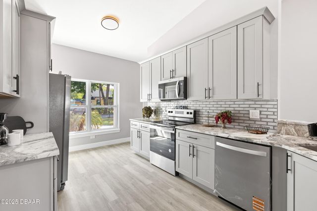 1738 Palm Road, Ormond Beach, FL 32174