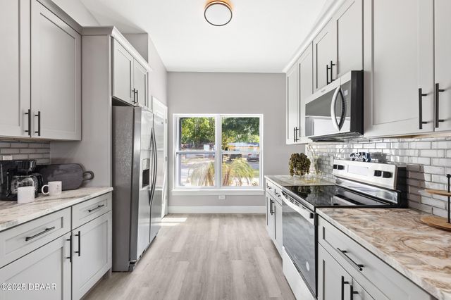 1738 Palm Road, Ormond Beach, FL 32174