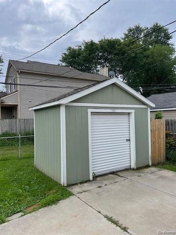 1518 E LINCOLN Avenue, Royal Oak, MI 48067