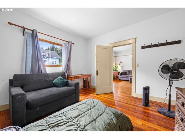 4590 LIEF ERIKSON Dr, Astoria, OR 97103