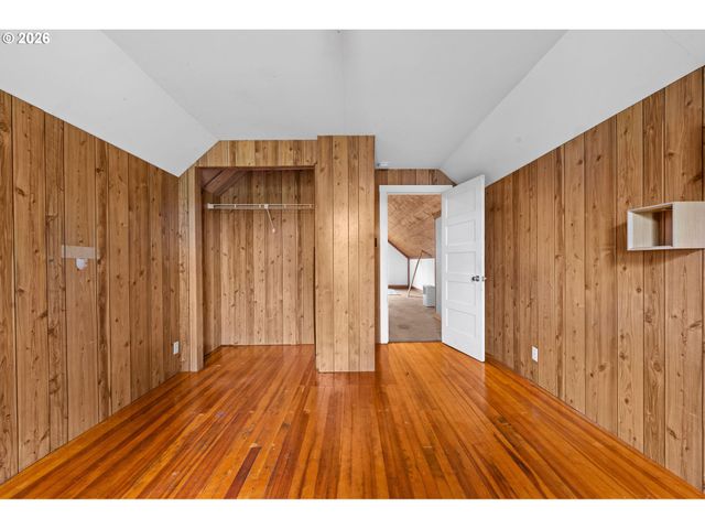 4590 LIEF ERIKSON Dr, Astoria, OR 97103