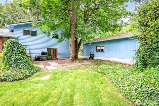 9111 116th Street E, Puyallup, WA 98373