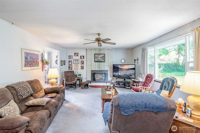 9111 116th Street E, Puyallup, WA 98373