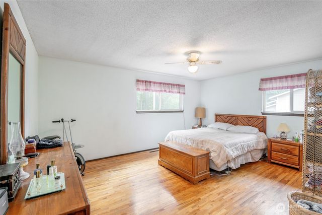 9111 116th Street E, Puyallup, WA 98373