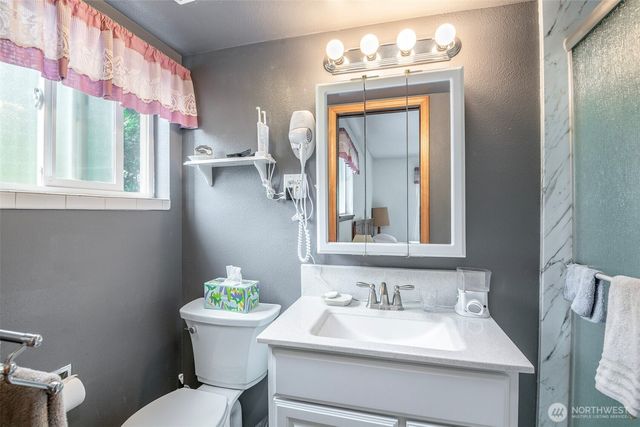 9111 116th Street E, Puyallup, WA 98373
