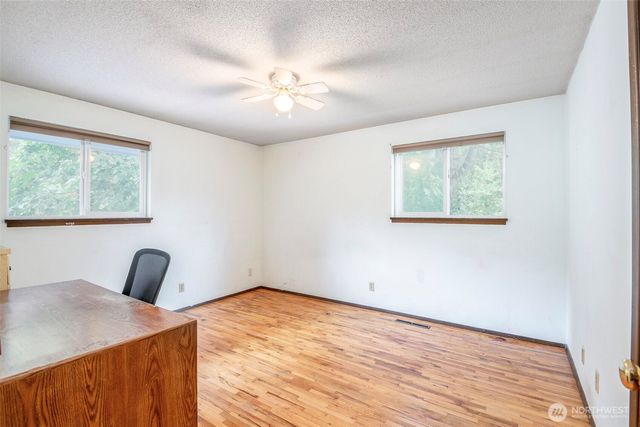 9111 116th Street E, Puyallup, WA 98373