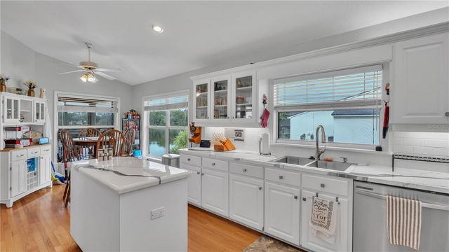 601 PENINSULAR DRIVE, Lakeland, FL 33813